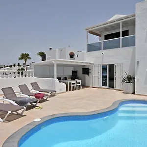 Zonzamas , Puerto del Carmen (Lanzarote) España